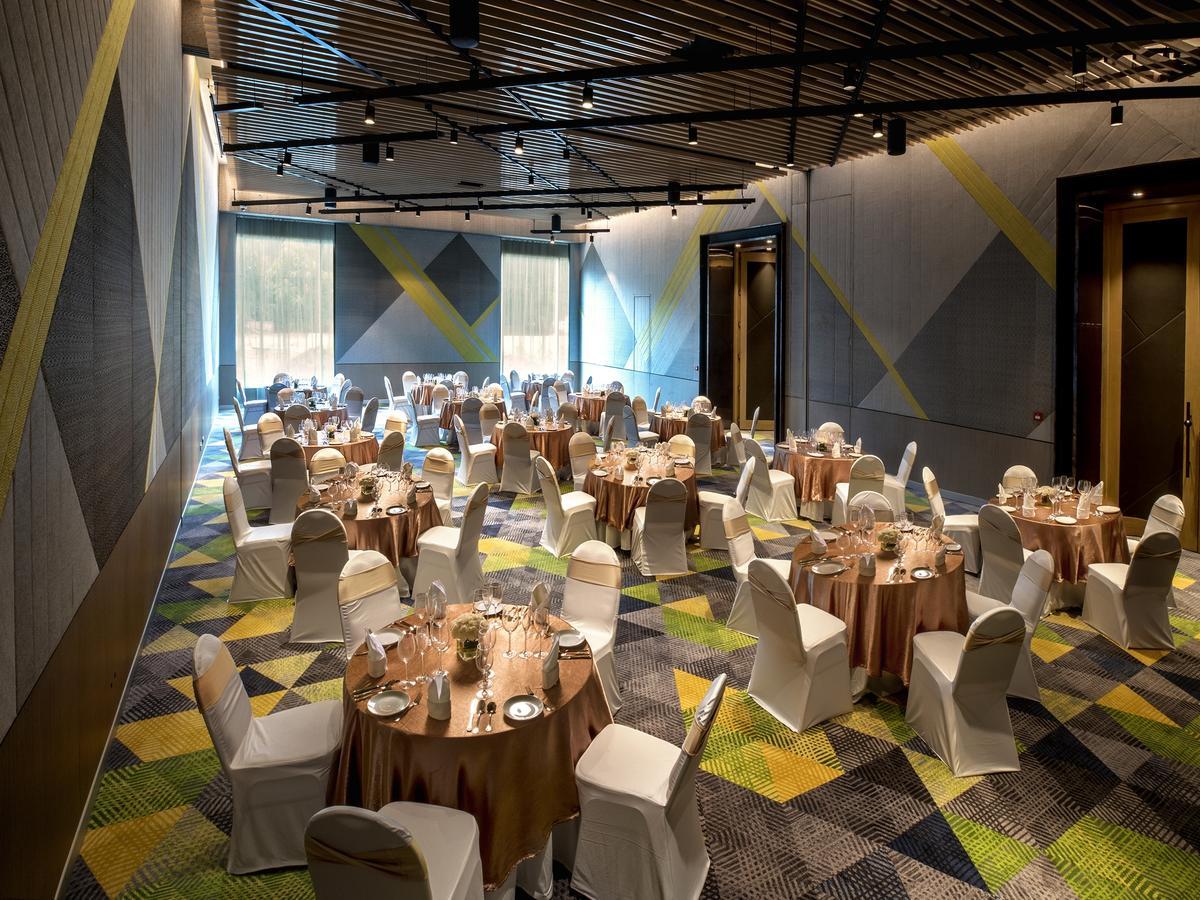 Welcomhotel By Itc Hotels, Racecourse, Coimbatore Exterior photo The ballroom of the hotel